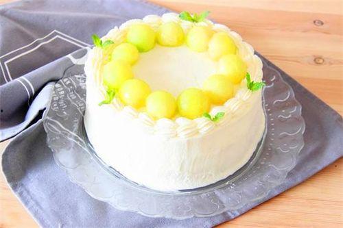 李子哥吃哈密瓜蛋糕视频,美味与创意的完美融合